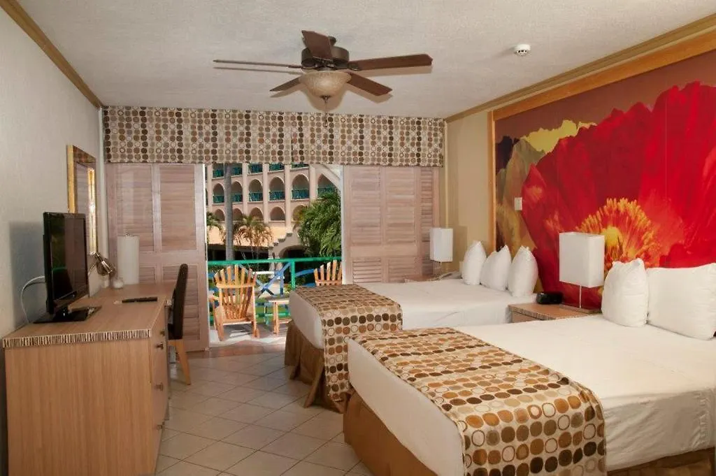 Accra Beach Hotel Christ Church 4*,